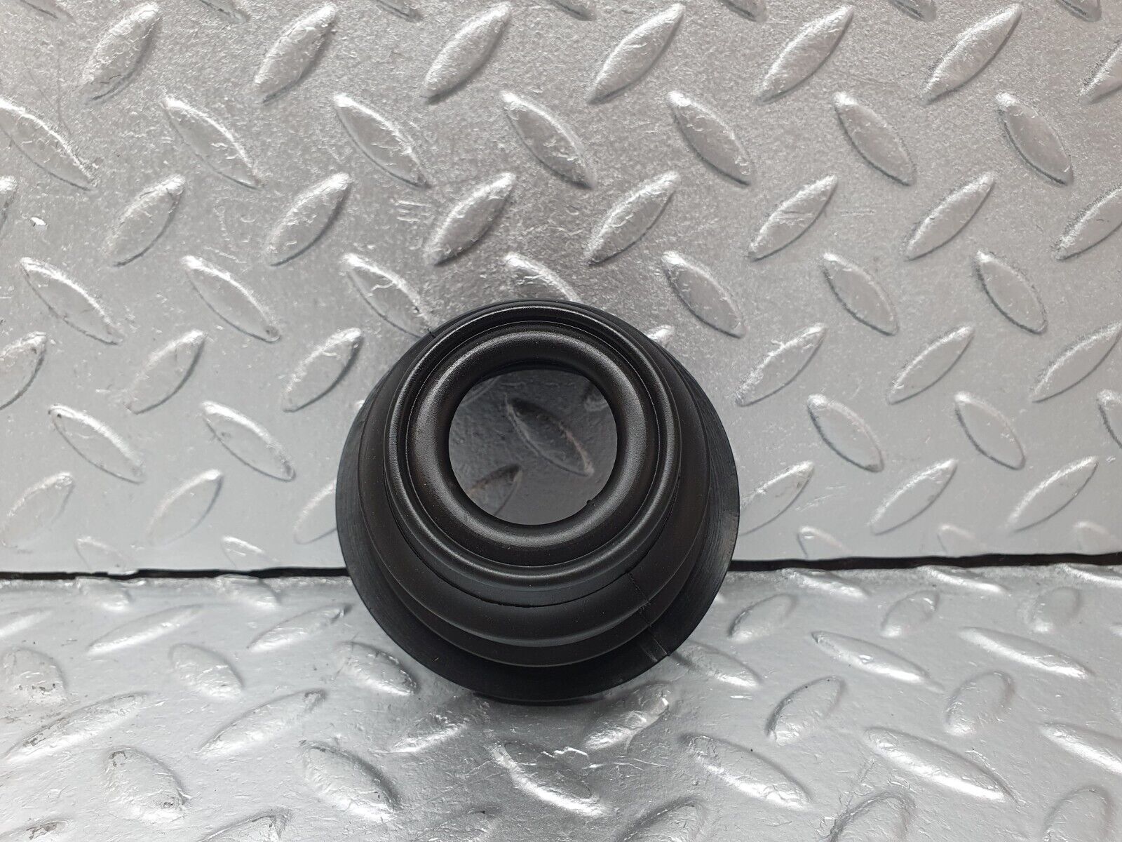 41602 Mercedes-Benz W124 200E Steering Column Rubber 1244620396