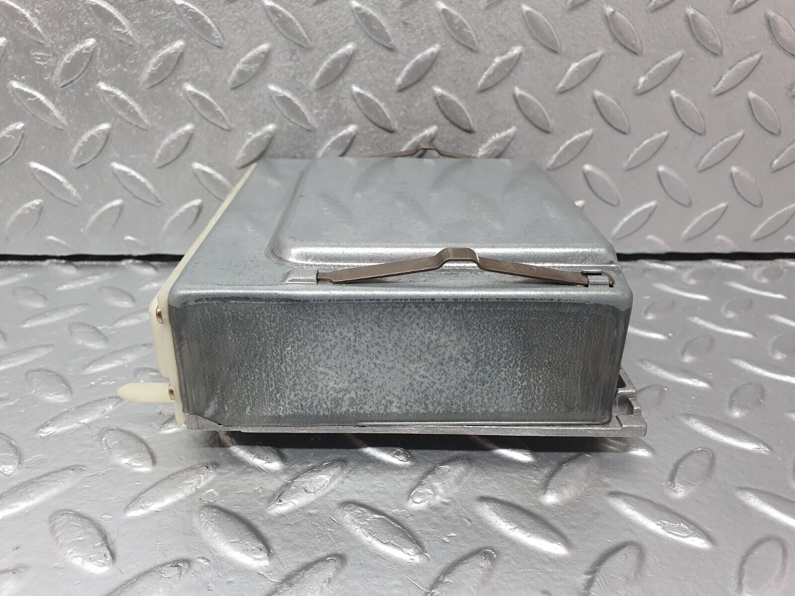 42165 Mercedes-Benz R129 320SL Coupe Engine Control Unit ECU Bosch 0175455132 26120536