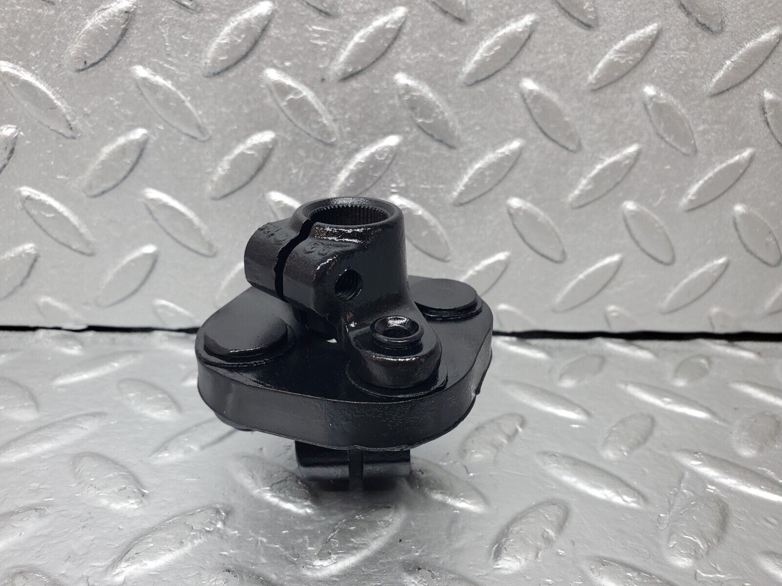 44495 Mercedes-Benz W123 280E Steering Column Lower Shaft Connector 1234620346