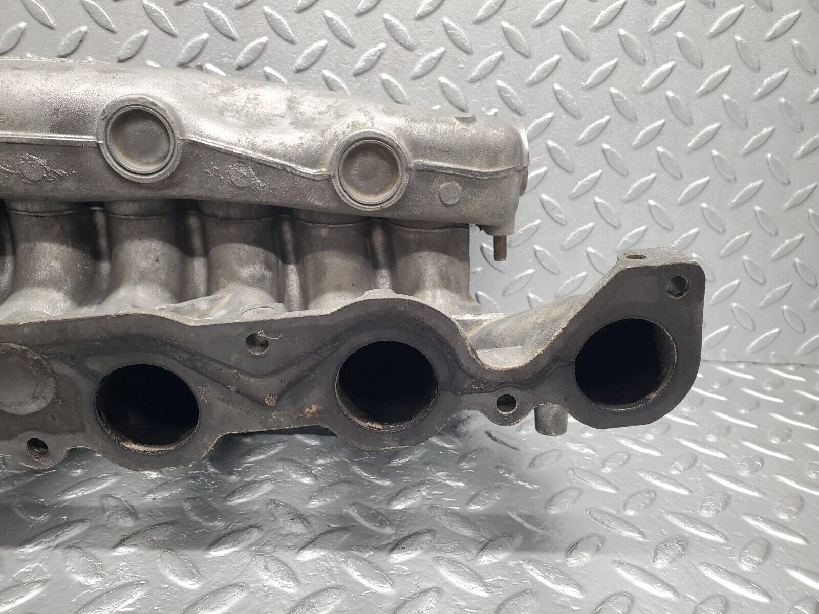 46718 Mercedes-Benz C123 280CE Coupe Air Intake Manifold 1101413401