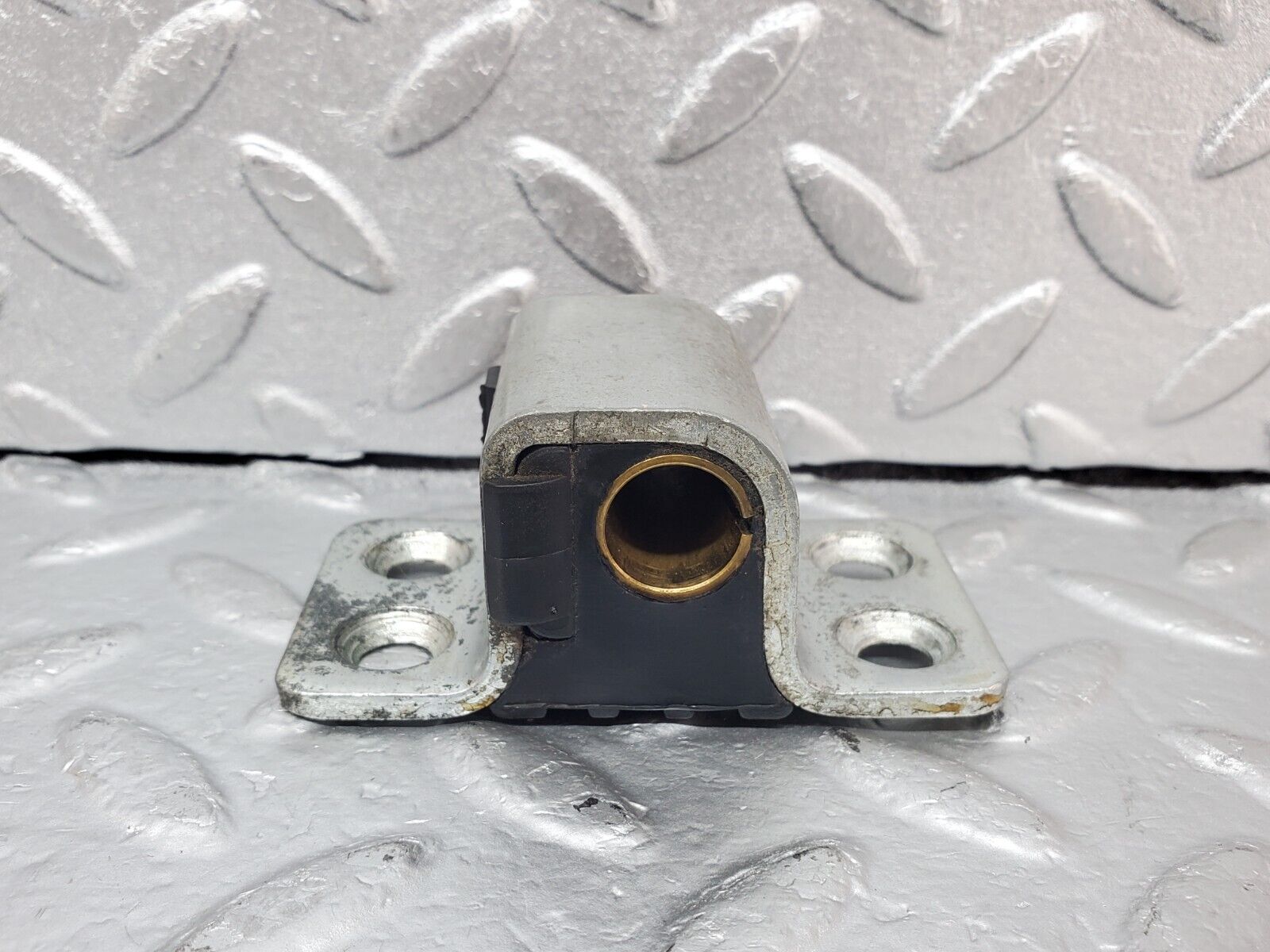 44341 Mercedes-Benz W123 280E Left Door Lock Latch