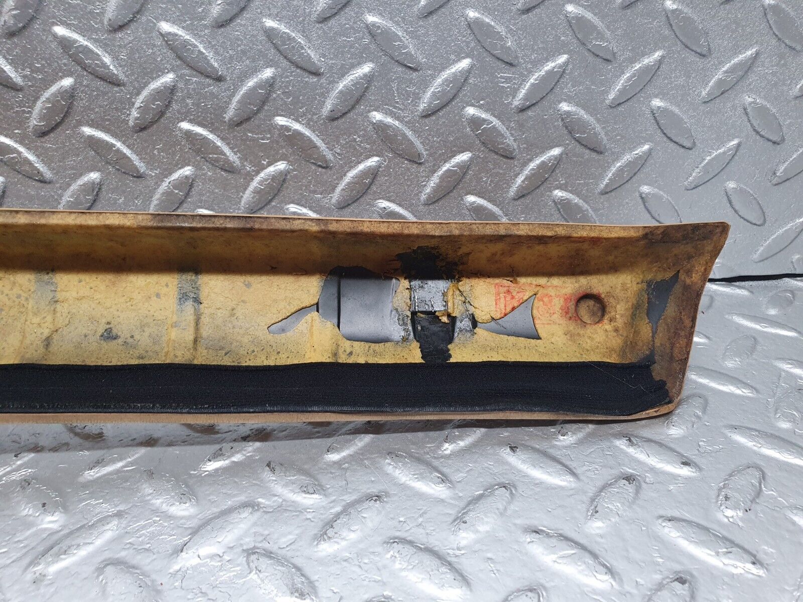 43497 Mercedes-Benz C126 380SEC Coupe A Pillar Cover Right Side