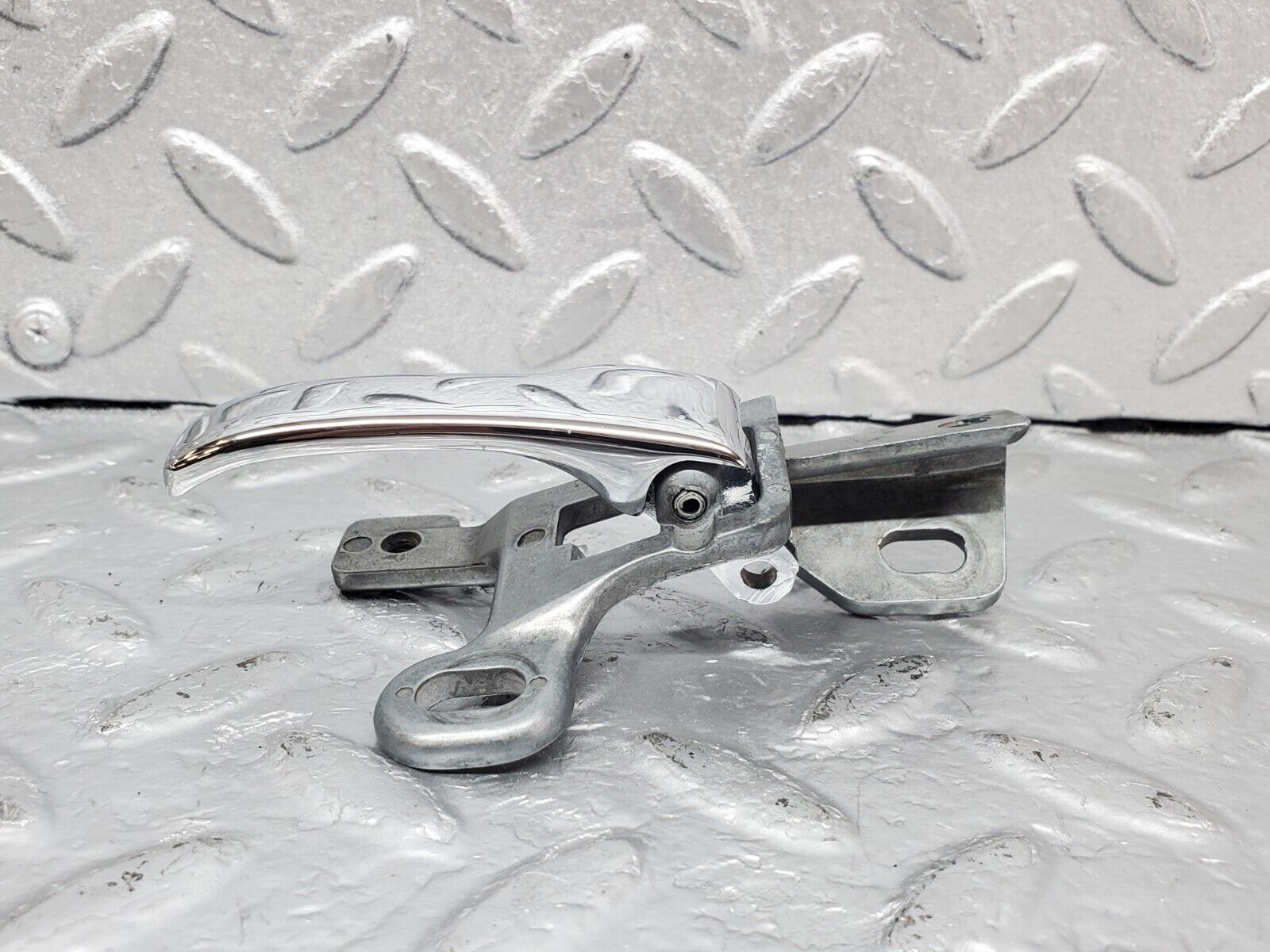 44385 Mercedes-Benz W123 280E Right Interior Door Handle 1237600261