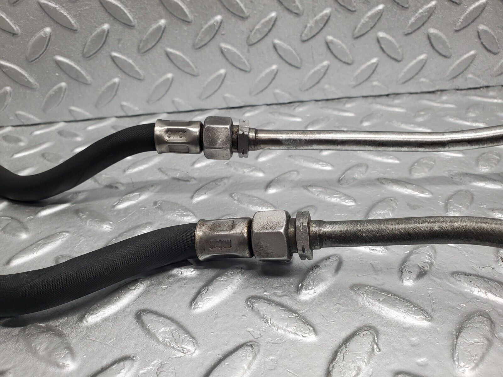 46729 Mercedes-Benz C123 280CE Coupe Automatic Gearbox Oil Hose Pipe