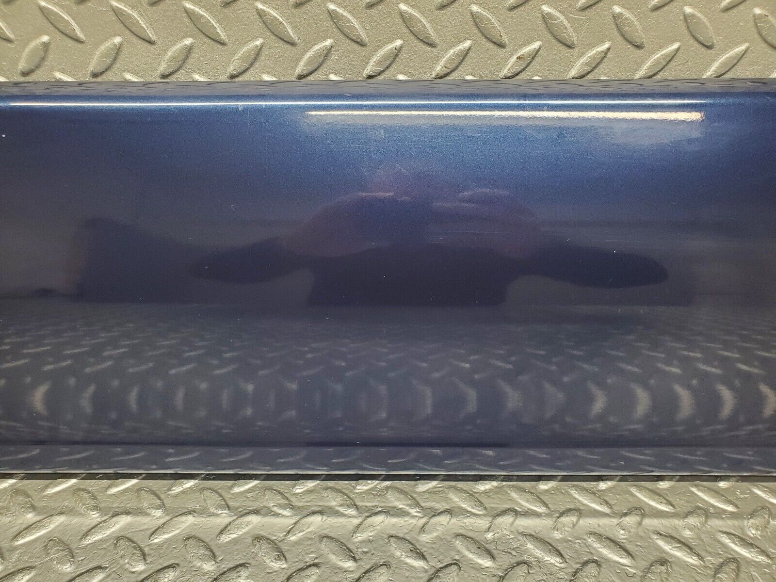 46747 Mercedes-Benz R129 320SL Coupe Left Door Lower Moulding Trim 1296902140