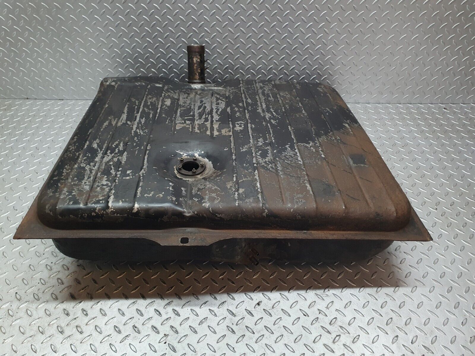 43480 Mercedes-Benz W108 280SE Fuel Tank