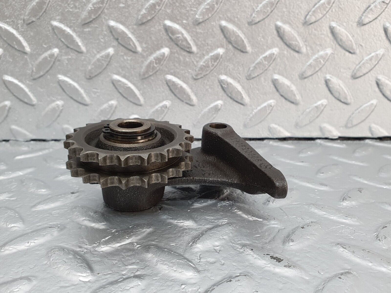 43266 Mercedes-Benz W108 280SE Timing Chain Tensioner Gear 1210520306