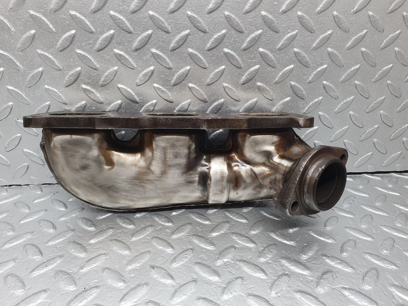 42561 Mercedes-Benz R129 320SL Coupe Exhaust Manifold Cylinder 4-6 1044895M7