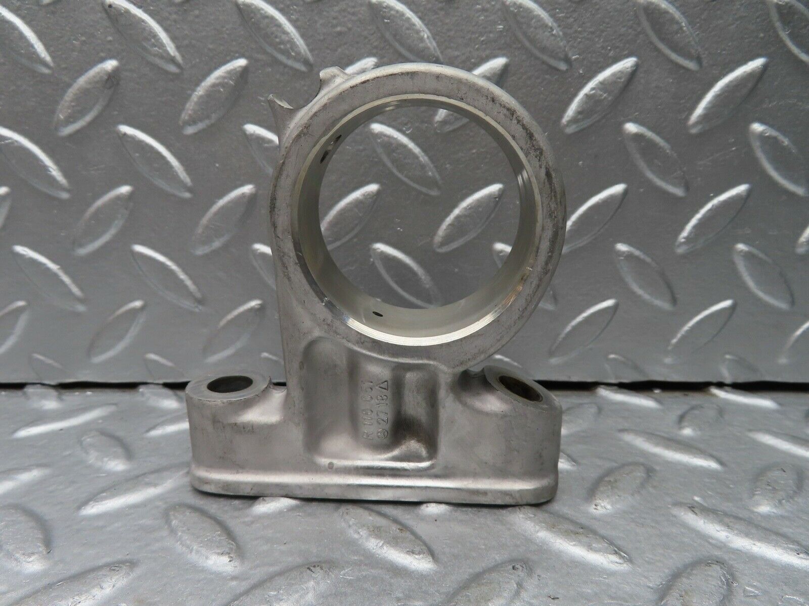 20646 Mercedes-Benz R107 450SL Camshaft Tower Bearing 1160512718