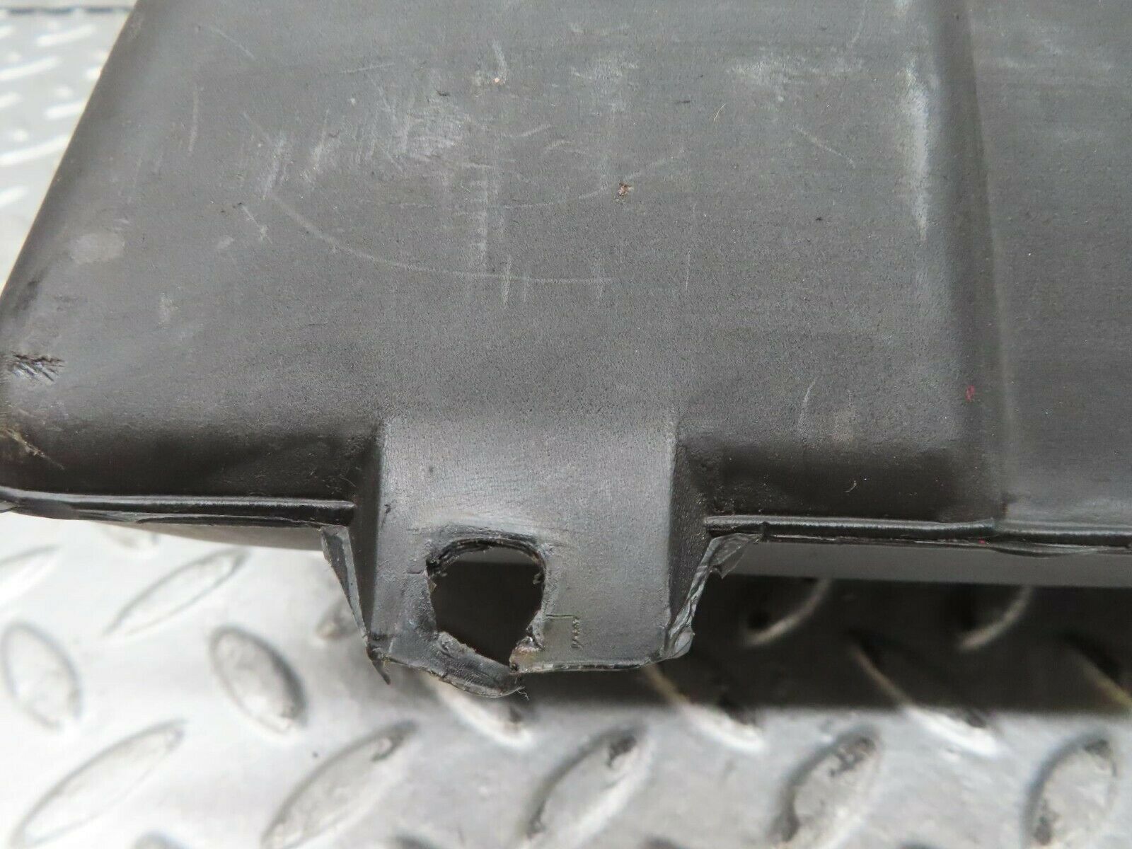 15612 Mercedes-Benz R107 450SL Fuel Gas Vapor Expansion Tank