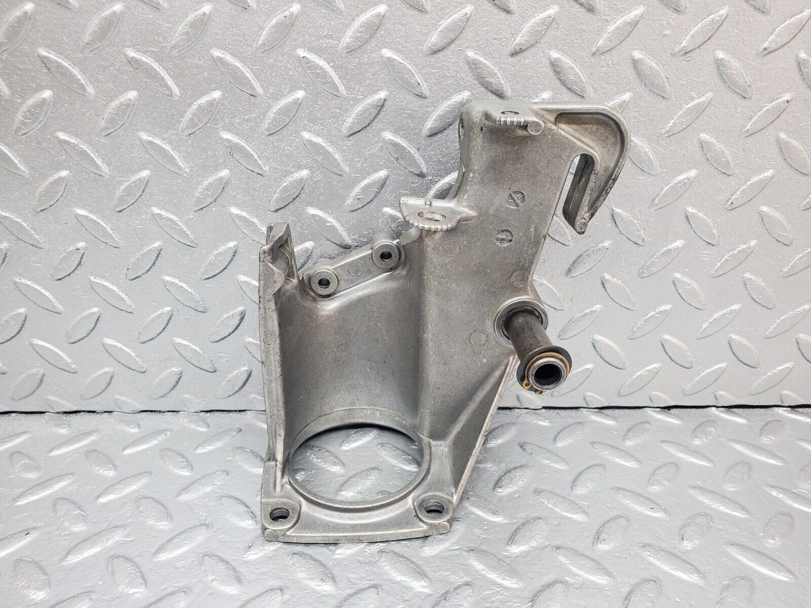 44286 Mercedes-Benz W123 280E Brake Pedal Bracket 1232900219