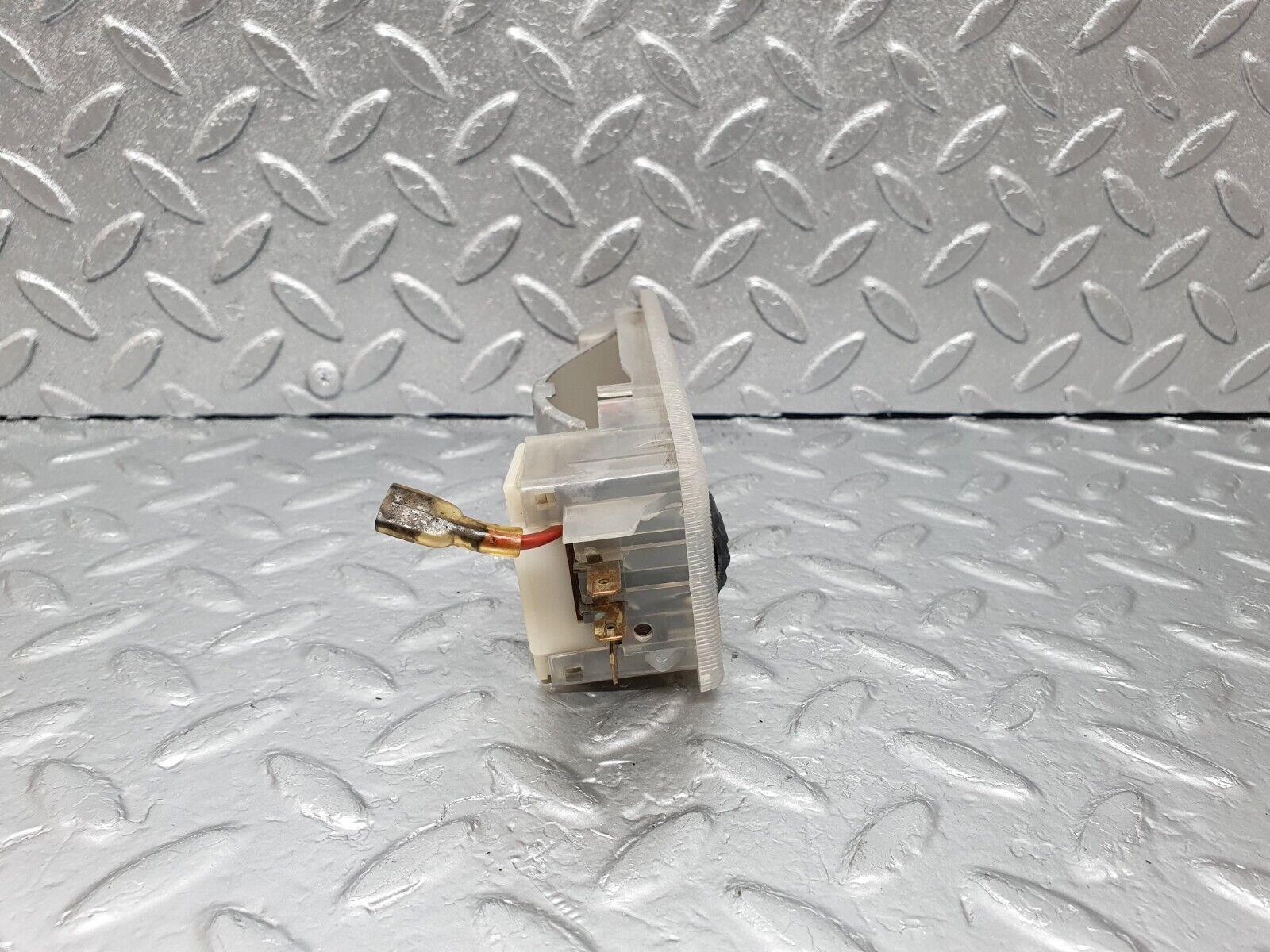 43585 Mercedes-Benz C126 380SEC Coupe Interior Dome Light 1268200801 1268200901