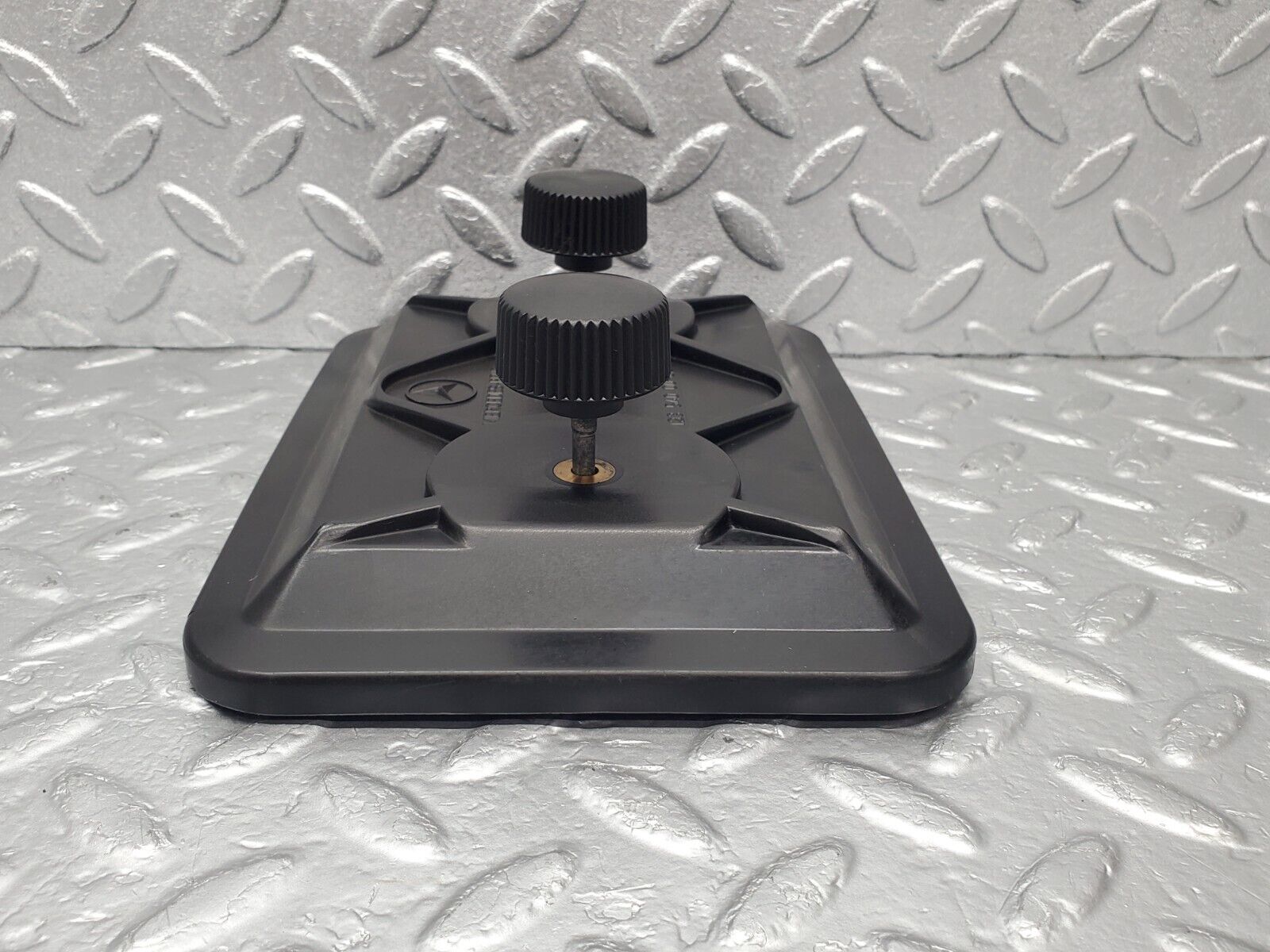 46361 Mercedes-Benz C123 280CE Coupe Fuse Box Cover Lid 1235400082