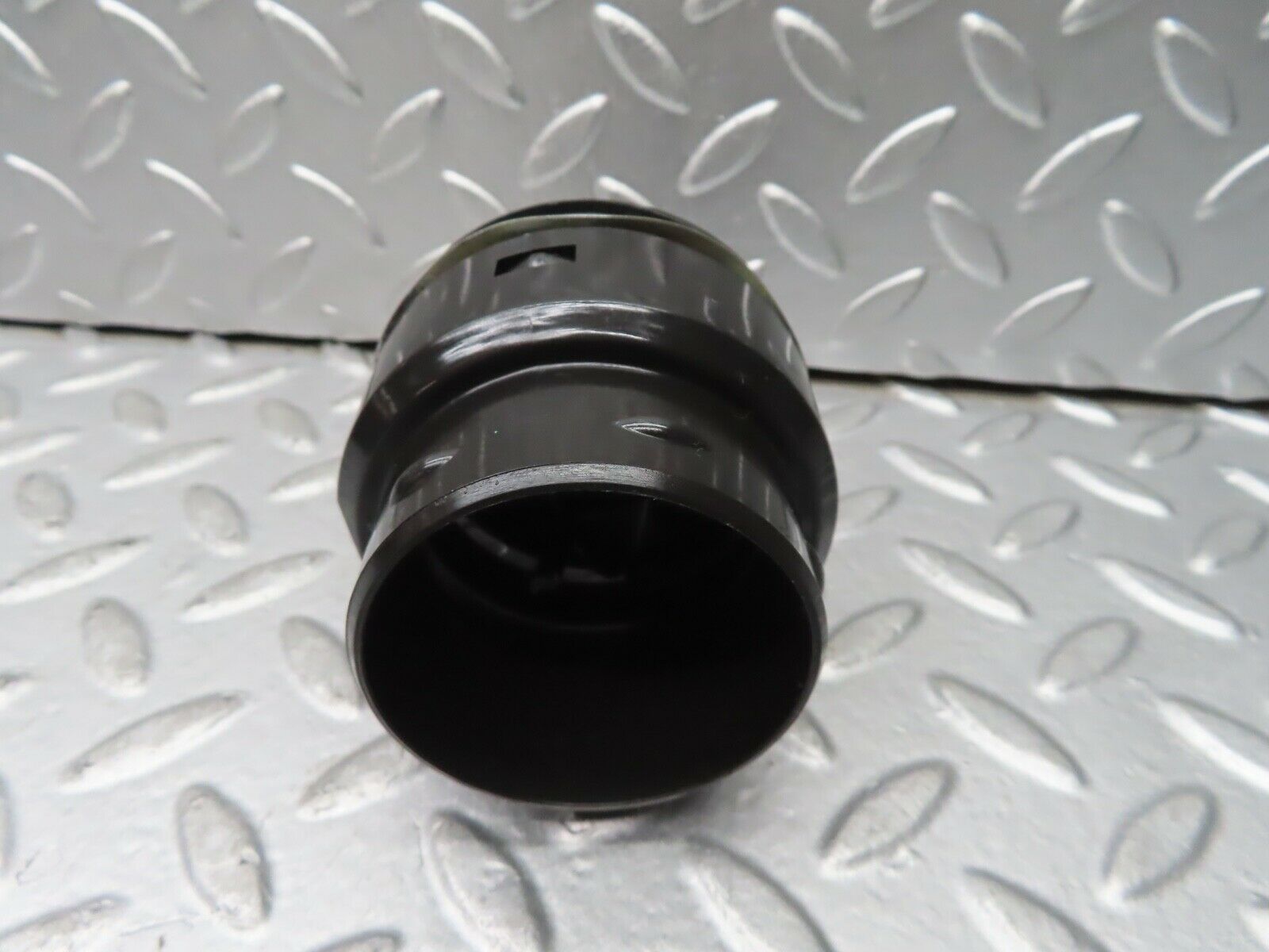 20587 Mercedes-Benz R107 450SL Dashboard Air Vent