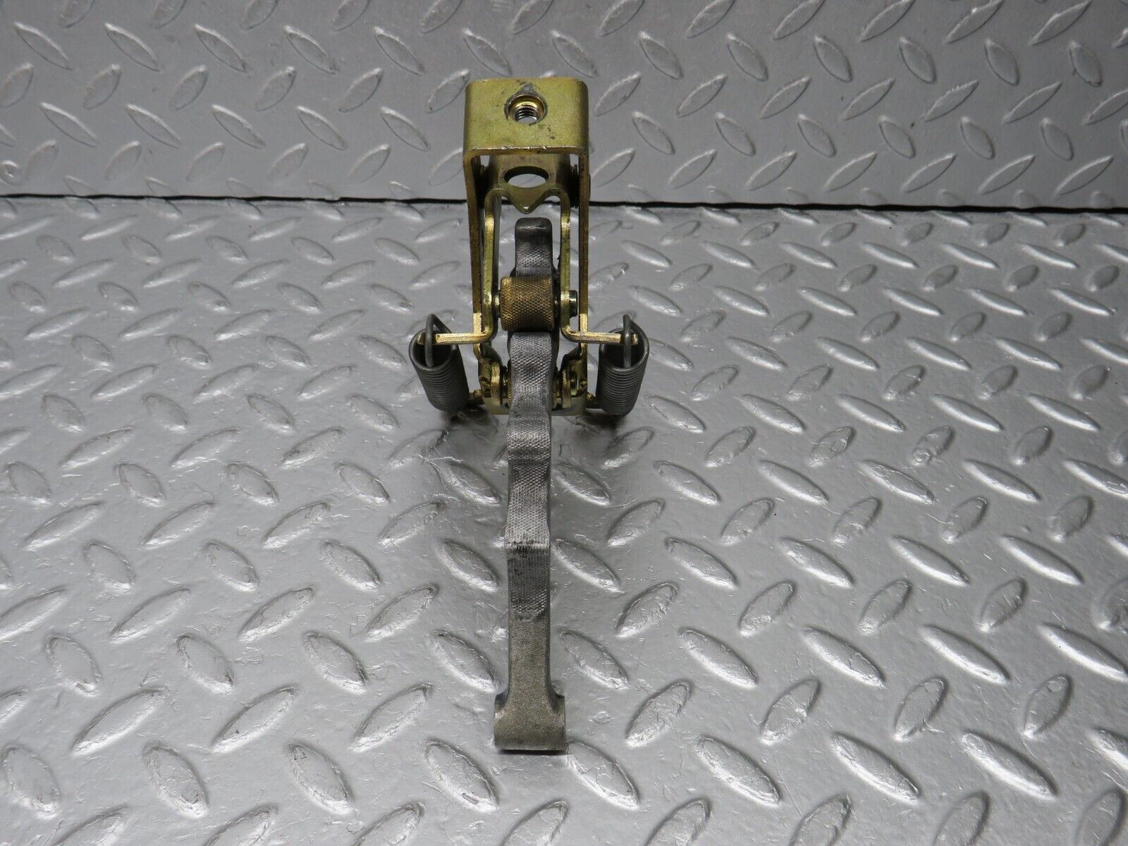 39095 Mercedes-Benz R107 500SL Door Safety Check Strap