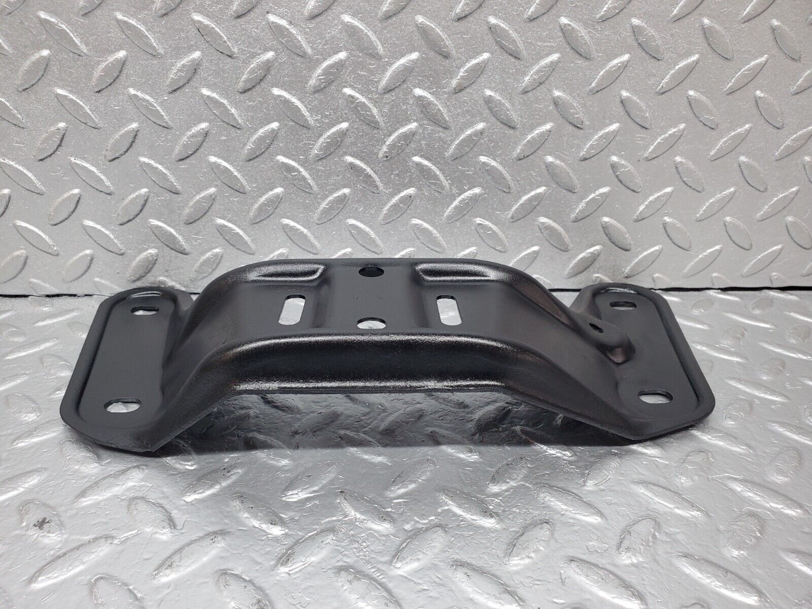 44473 Mercedes-Benz W123 280E Gearbox Mount Bracket