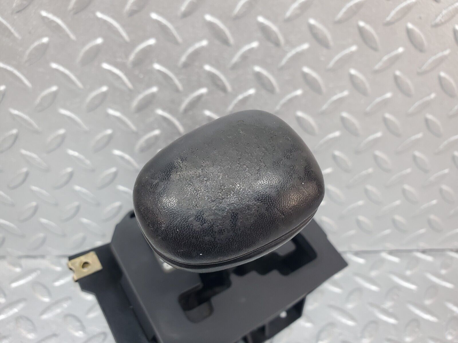 45774 Mercedes-Benz W126 420SE Gear Shift Selector 1262670740