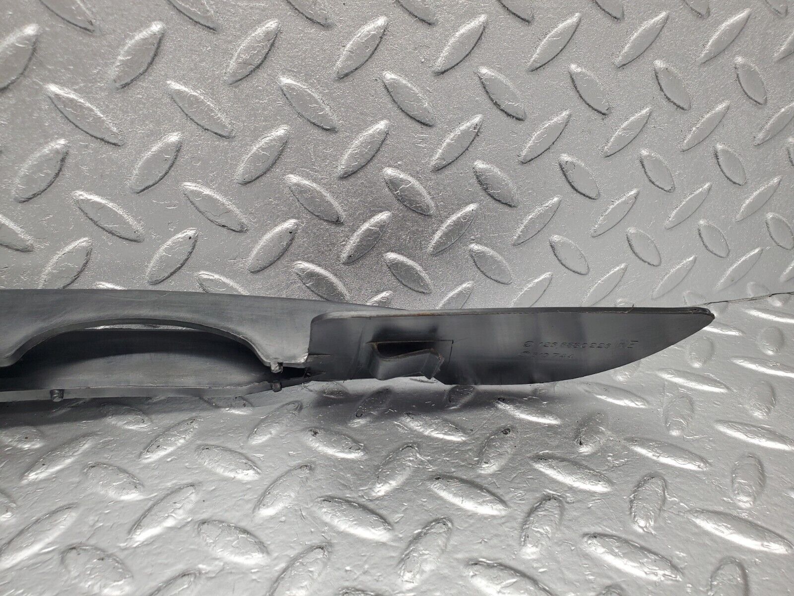 46349 Mercedes-Benz C123 280CE Coupe Front Bumper Lower Grill Right 1238880223