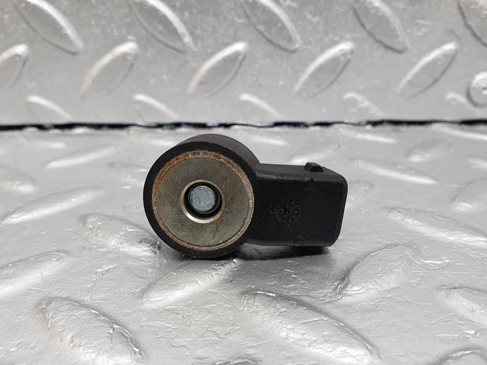 42081 Mercedes-Benz W202 C200 Knock Sensor Siemens 0031538928