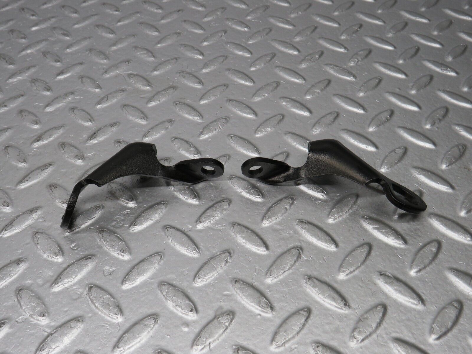 39241 Mercedes-Benz R107 500SL Engine Lifting Eyes Hooks