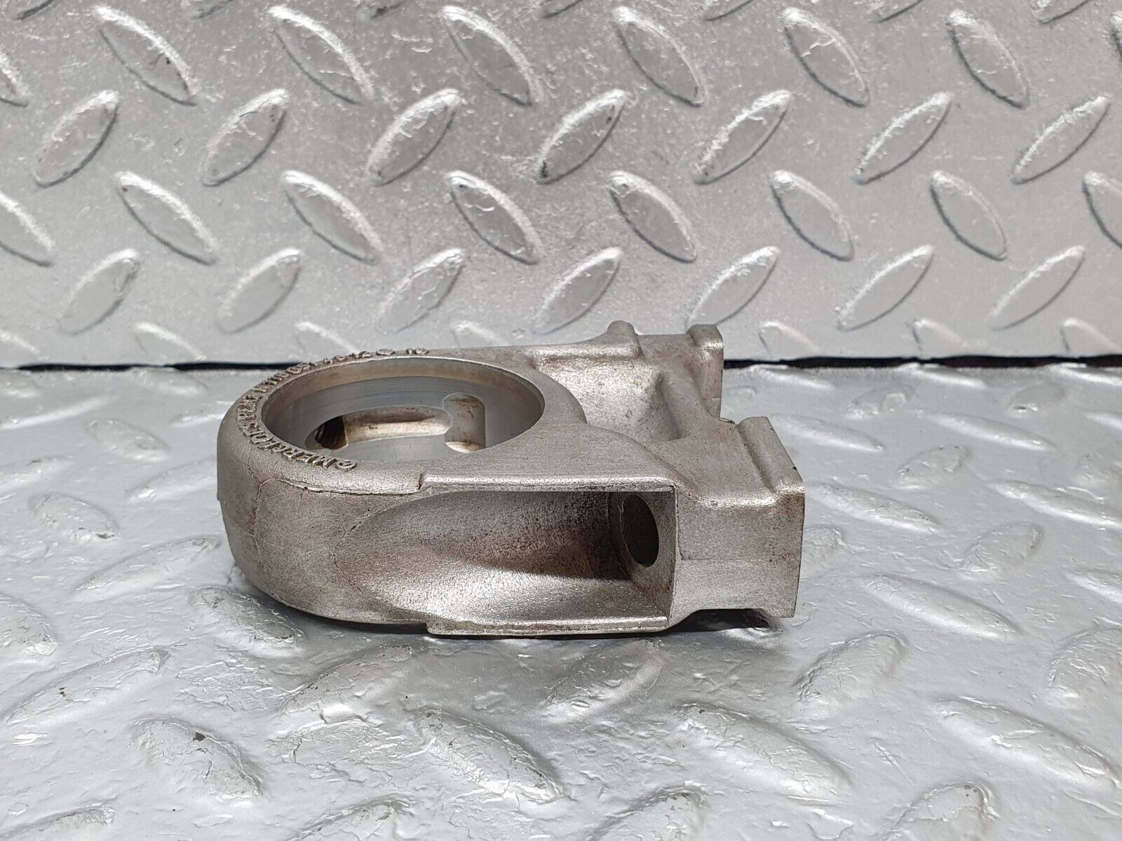 43800 Mercedes-Benz C126 380SEC Coupe Camshaft Tower Bearing 1160514612