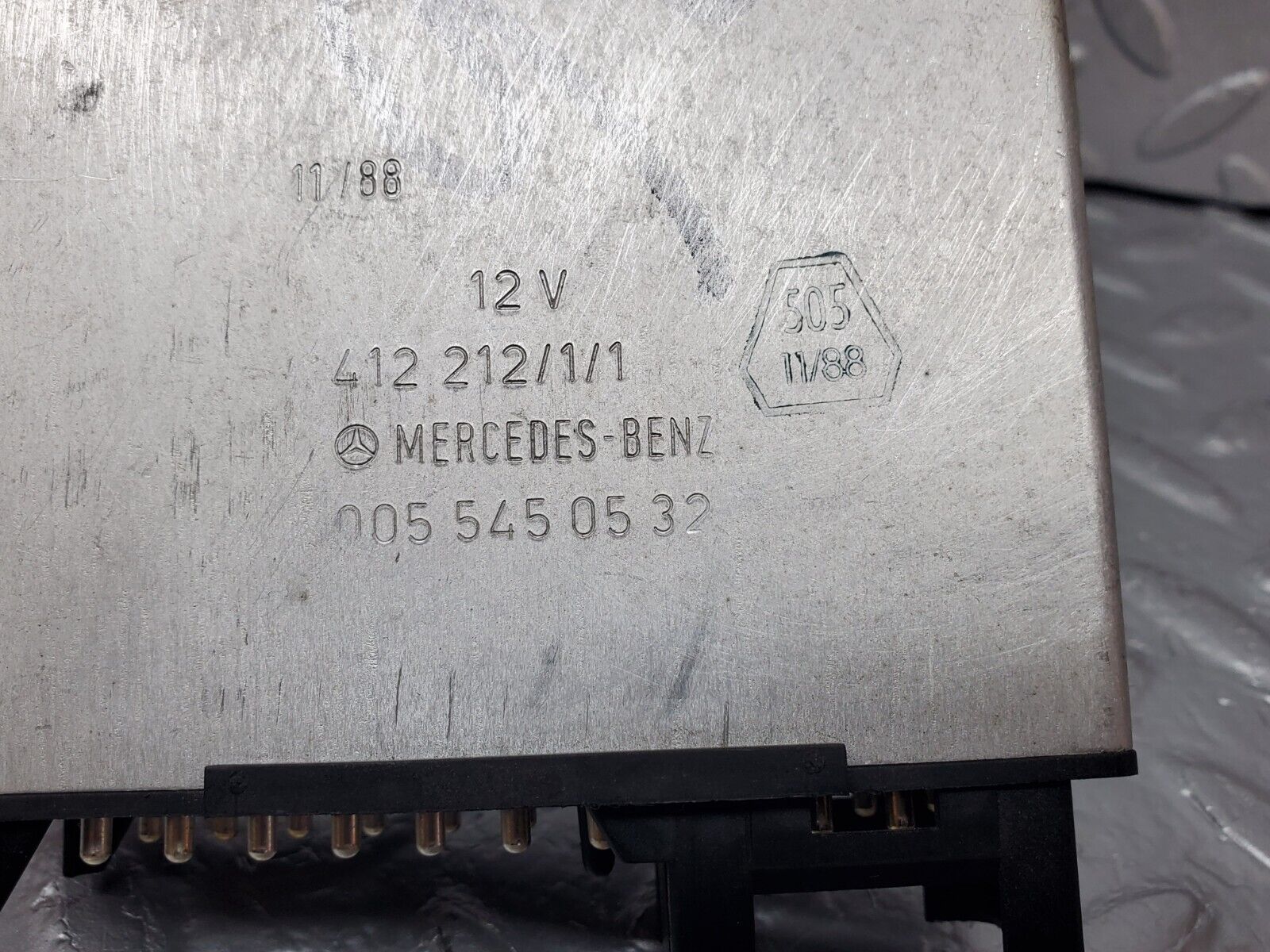 45583 Mercedes-Benz W126 420SE Cruise Control Module Unit 0055450532