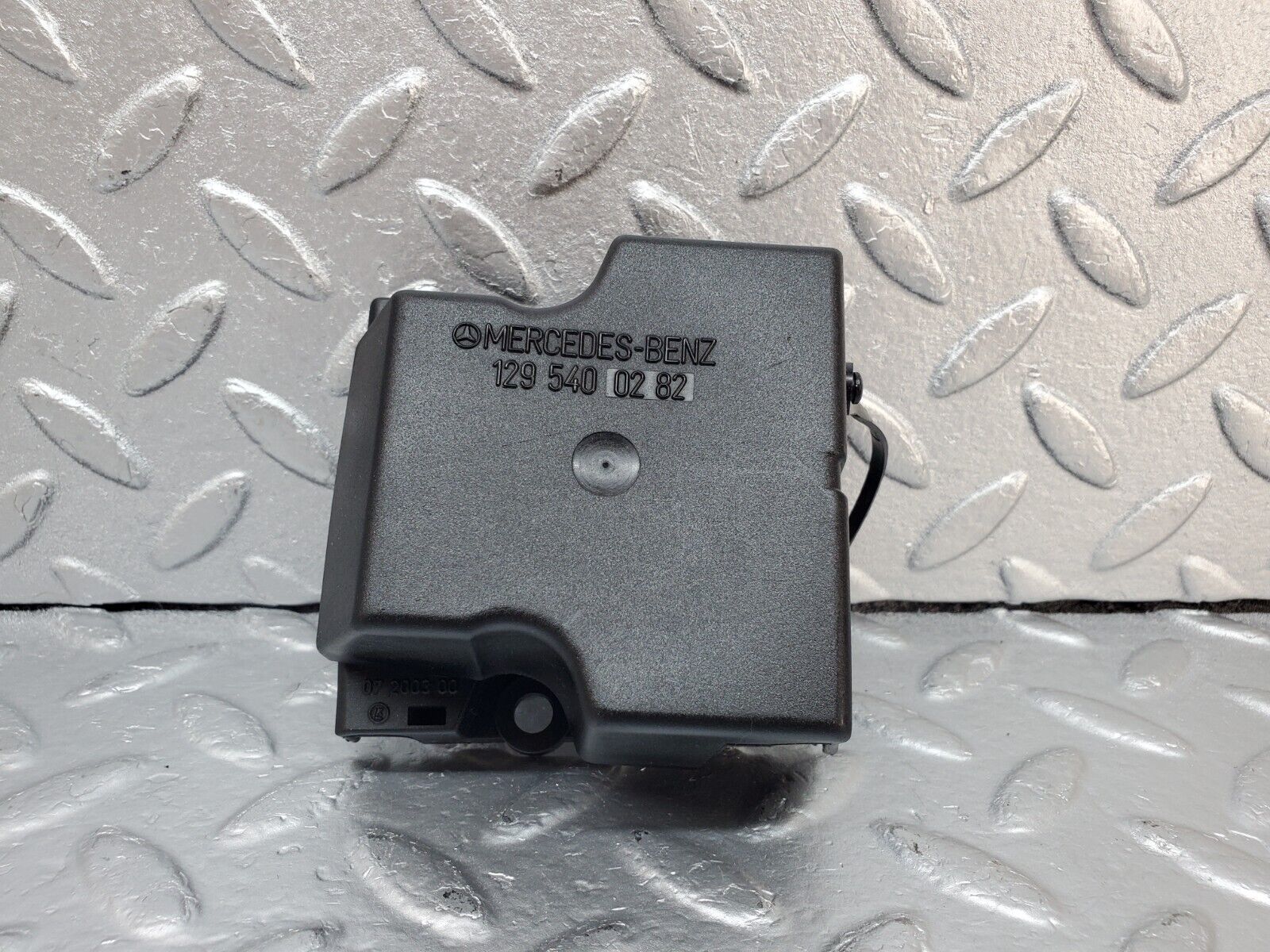 45023 Mercedes-Benz R129 300SL Coupe Fuse Box 1295400350 1295400282