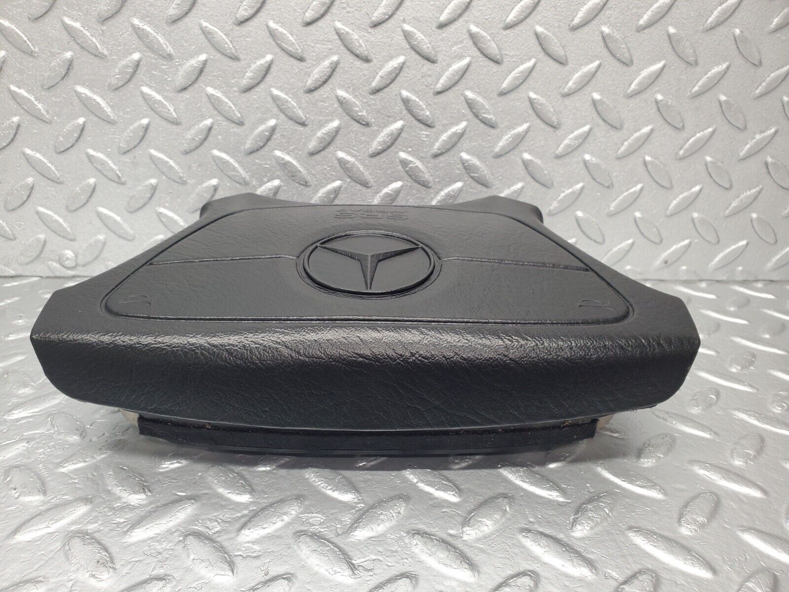 46108 Mercedes-Benz W202 C180 Steering Wheel Airbag 0006951305