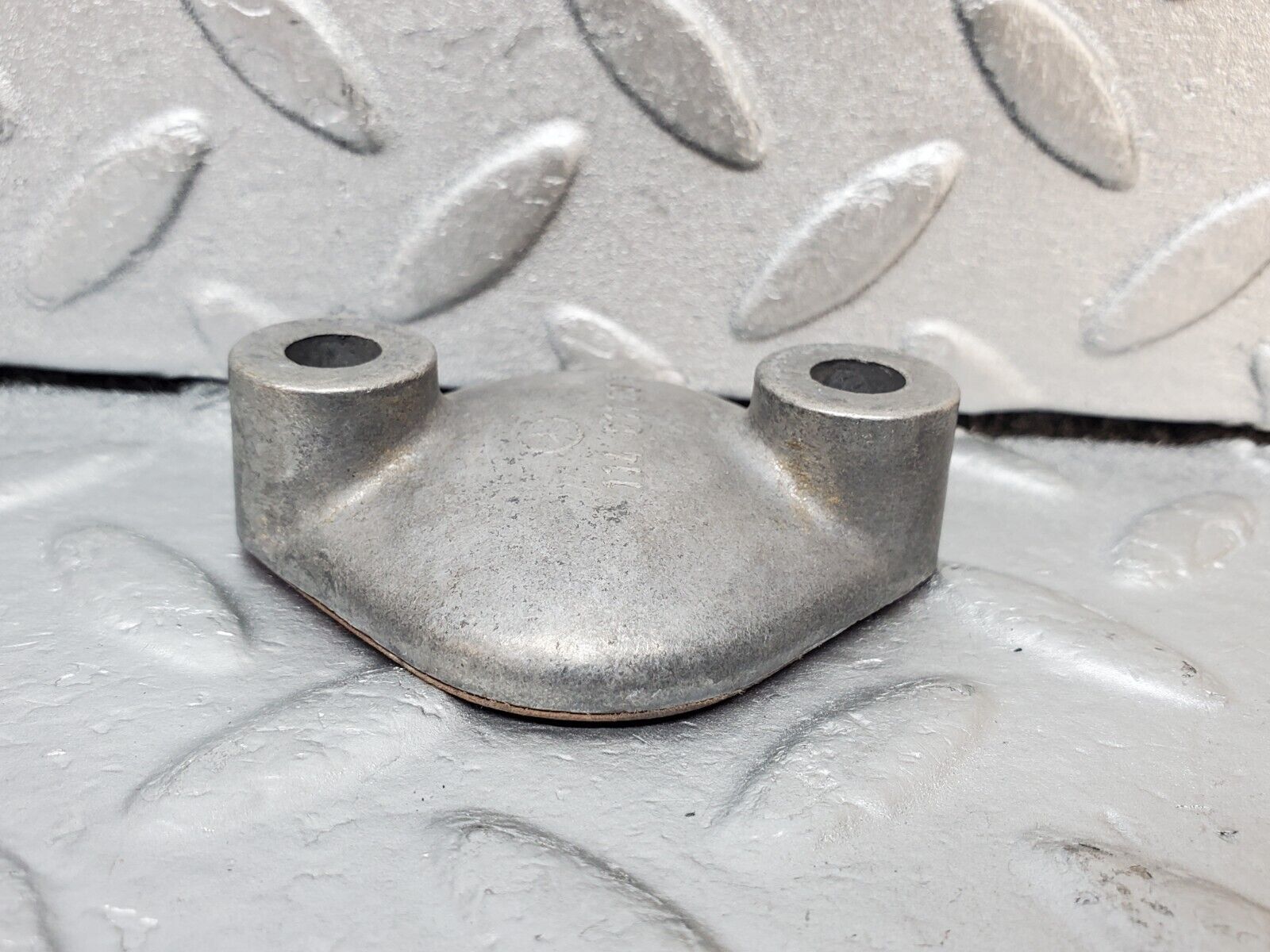 45353 Mercedes-Benz 280E M110.983 Engine Fuel Pump Cover 1140110032