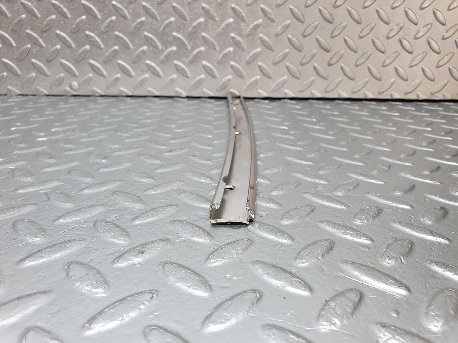 43038 Mercedes-Benz R107 Hardtop B Pillar Chrome Trim Right Side