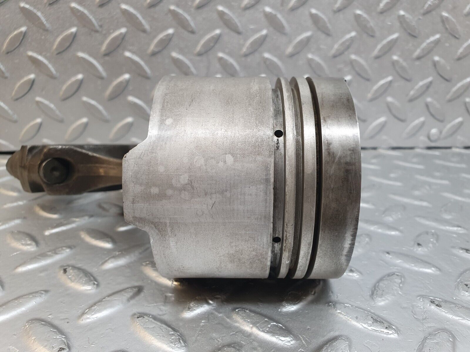 43872 Mercedes-Benz W108 280SE Piston With Connecting Rod 87.47 mm 13002