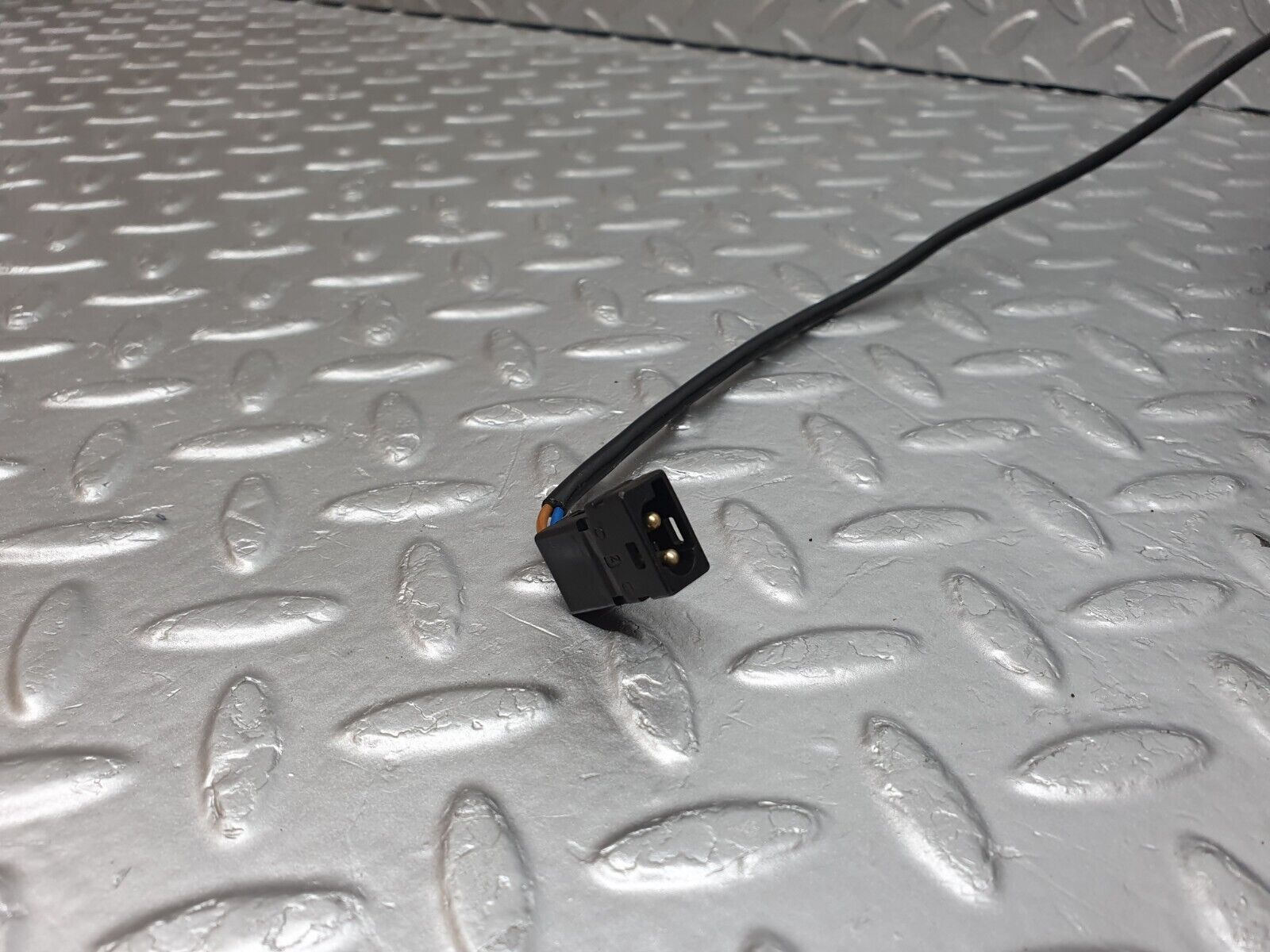 42202 Mercedes-Benz R129 320SL Coupe Accelerator Pedal With Rubber 1293010001 1293010382 1243011320