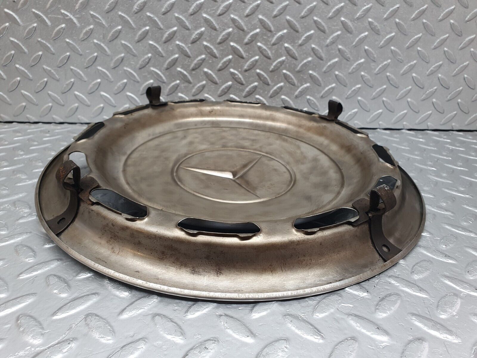 44161 Mercedes-Benz C123 230CE Coupe Wheel Hub Cap 14''