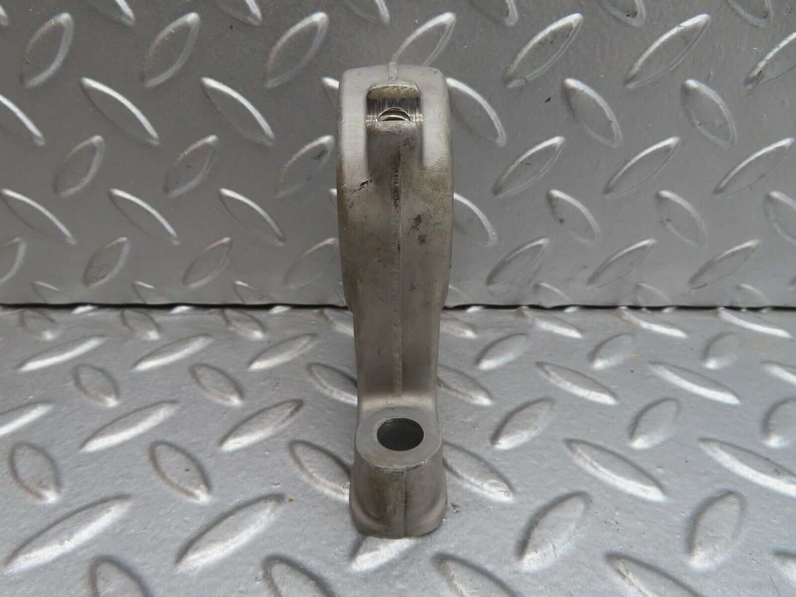 13733 Mercedes-Benz R107 450SL Camshaft Tower Bearing 1160512712