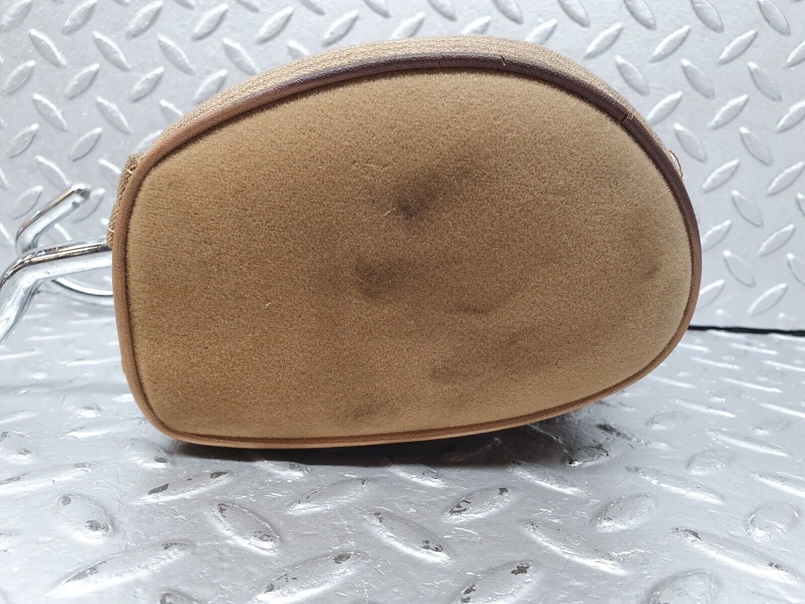 41725 Mercedes-Benz W124 200E Rear Headrest