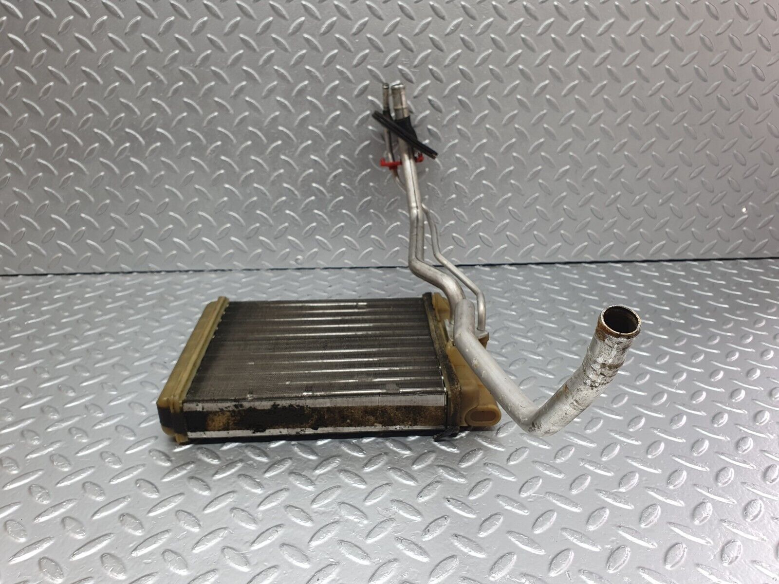 42406 Mercedes-Benz R129 320SL Coupe Heater Radiator Behr