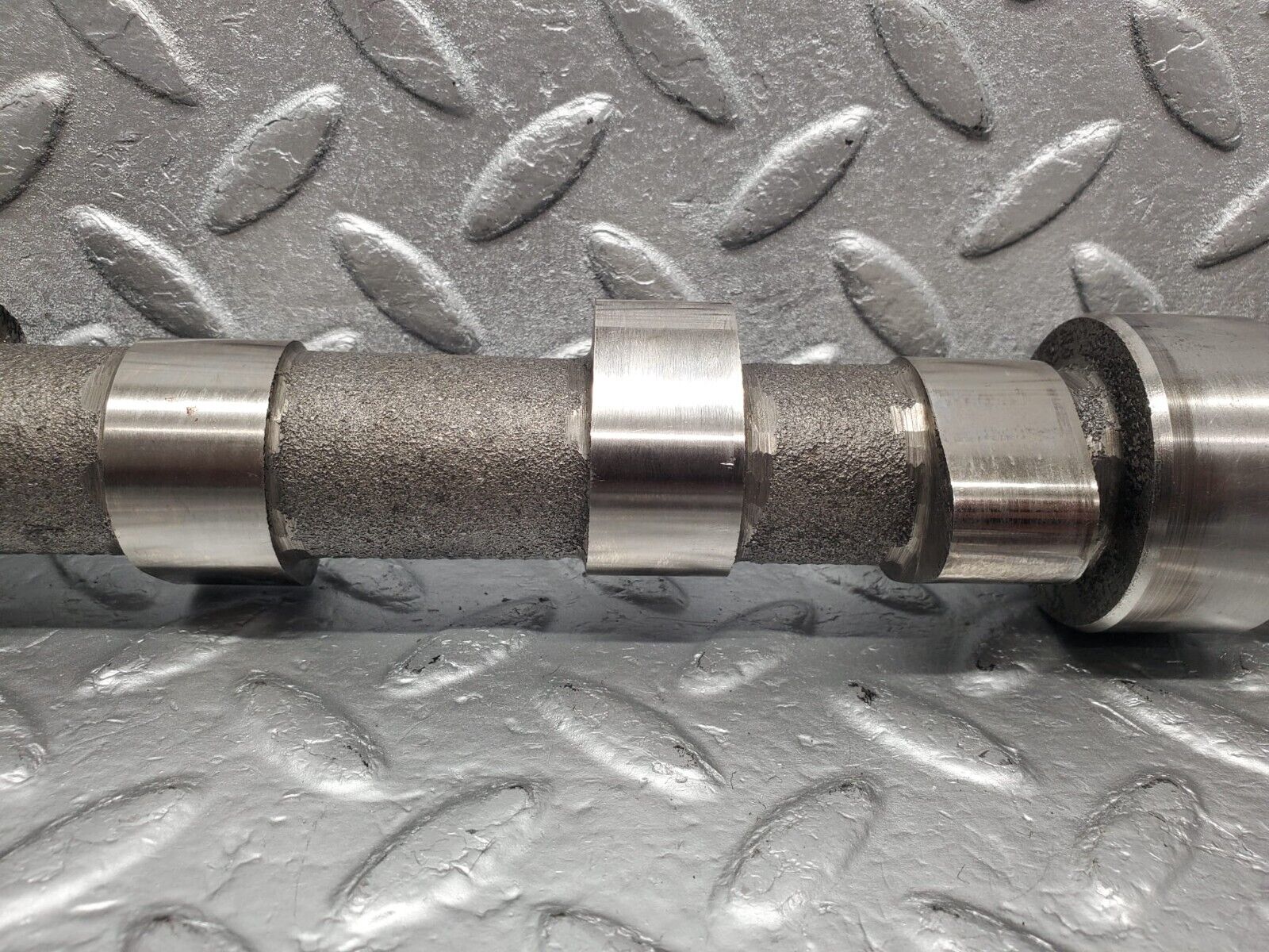 46325 Mercedes-Benz W123 300D Camshaft OM617