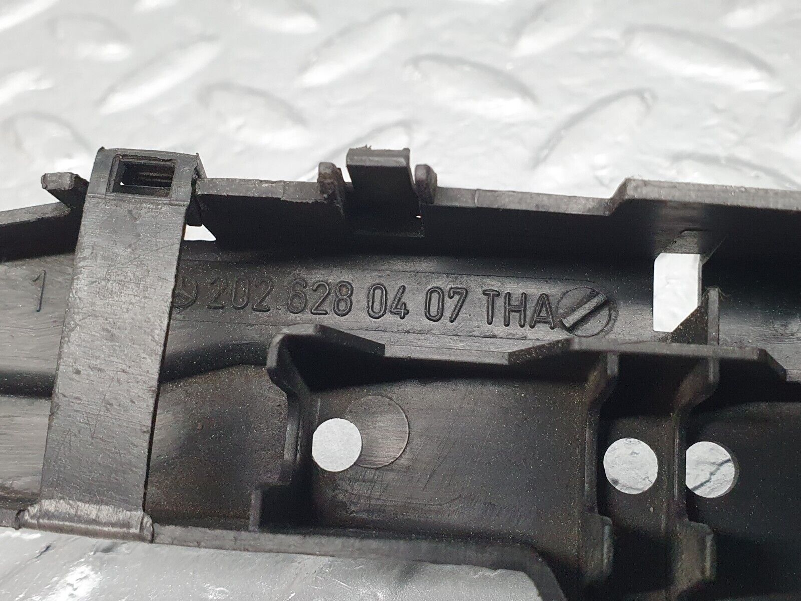 42098 Mercedes-Benz W202 C200 Front Panel Plastic Cover Trim 2026280407