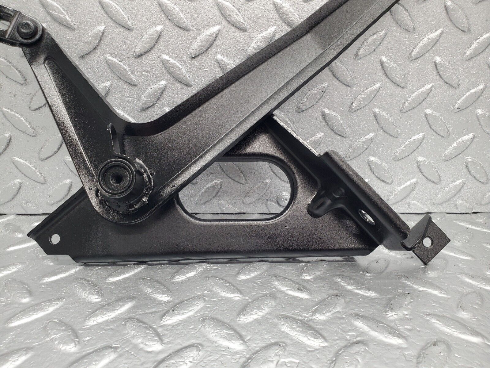 46564 Mercedes-Benz C123 280CE Coupe Handbrake Regulator