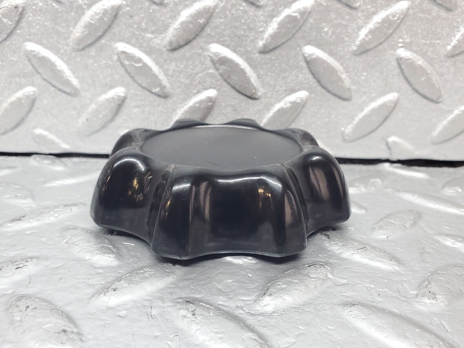 44350 Mercedes-Benz W123 280E Seat Backrest Recline Handle Knob 0009181026