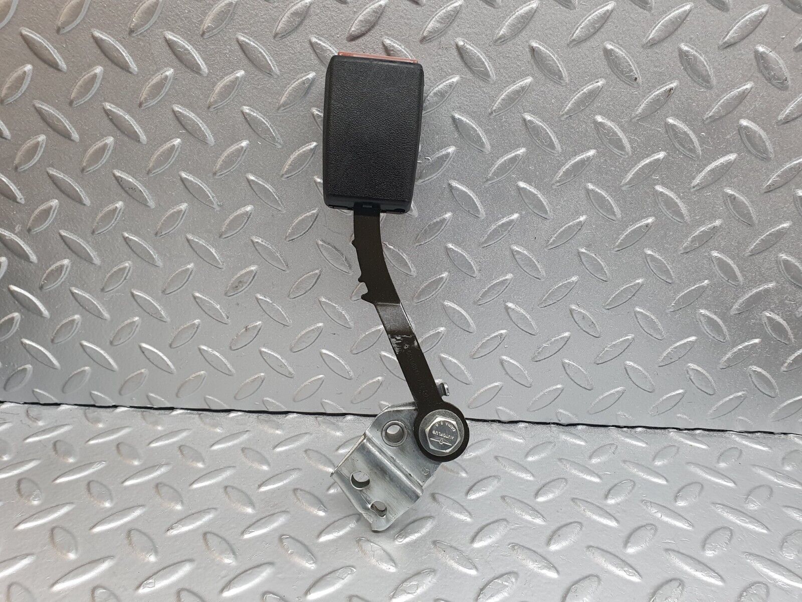 42803 Mercedes-Benz W201 190 2.0L Front Right Seat Belt With Buckle 2018606885 1248600269