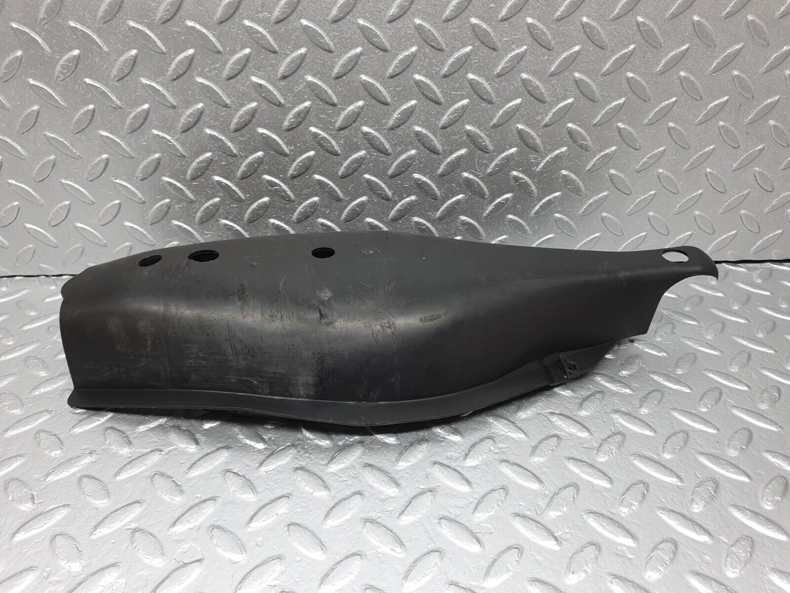 42227 Mercedes-Benz R129 320SL Coupe Rear Control Arm Cover 2X 1293520188