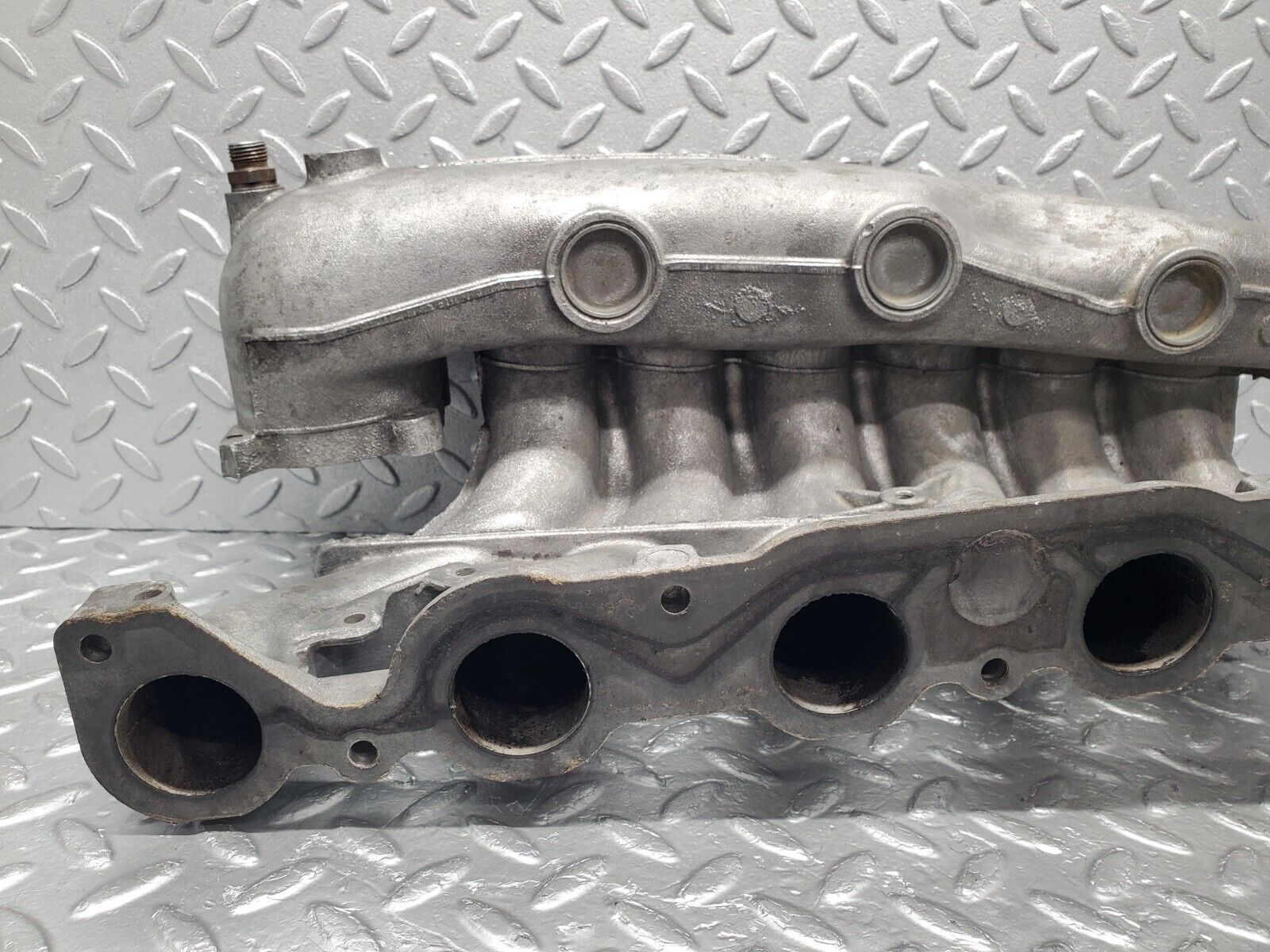 46718 Mercedes-Benz C123 280CE Coupe Air Intake Manifold 1101413401