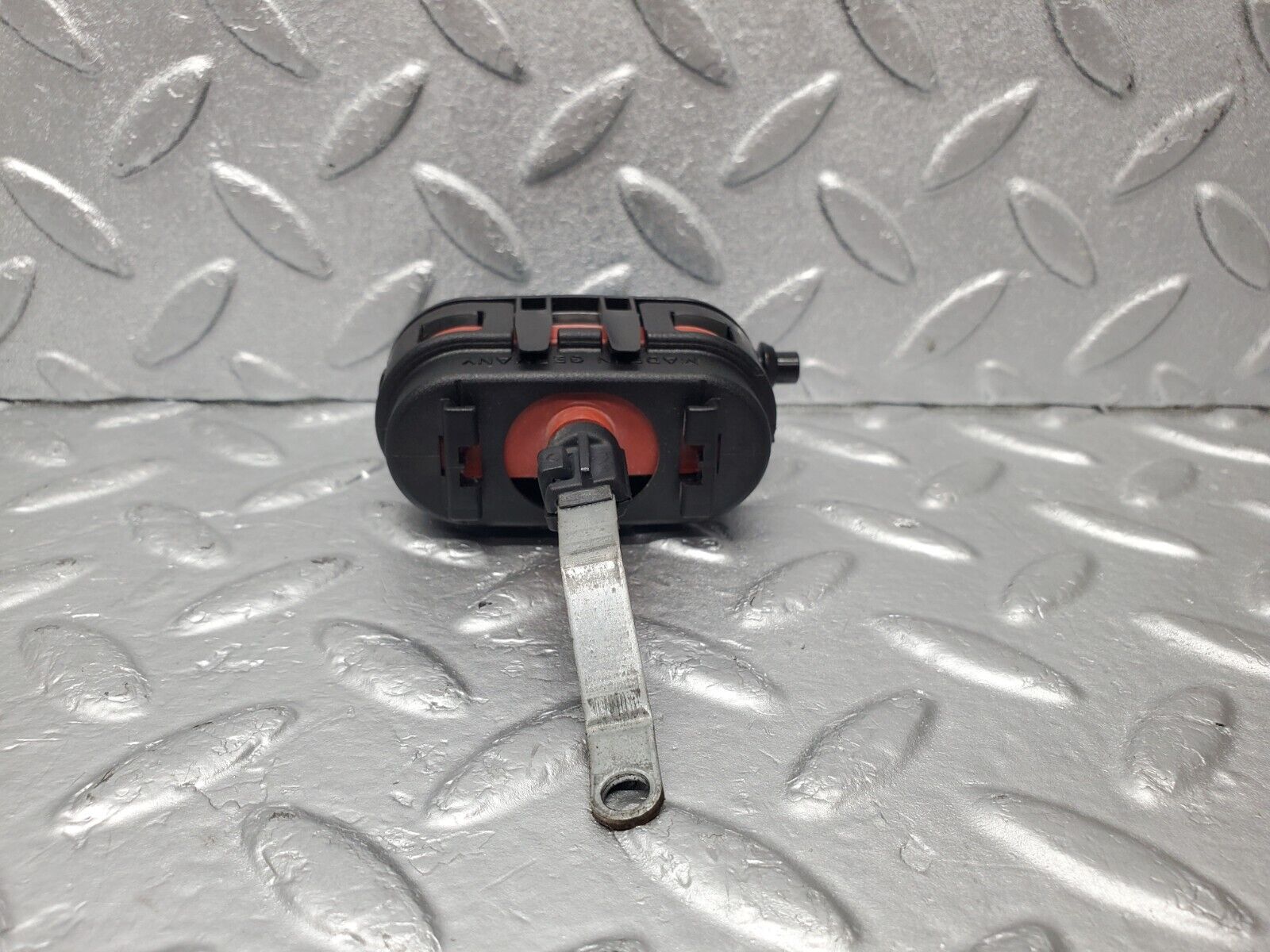 46999 Mercedes-Benz R129 320SL Coupe Heater Box Vacuum Actuator