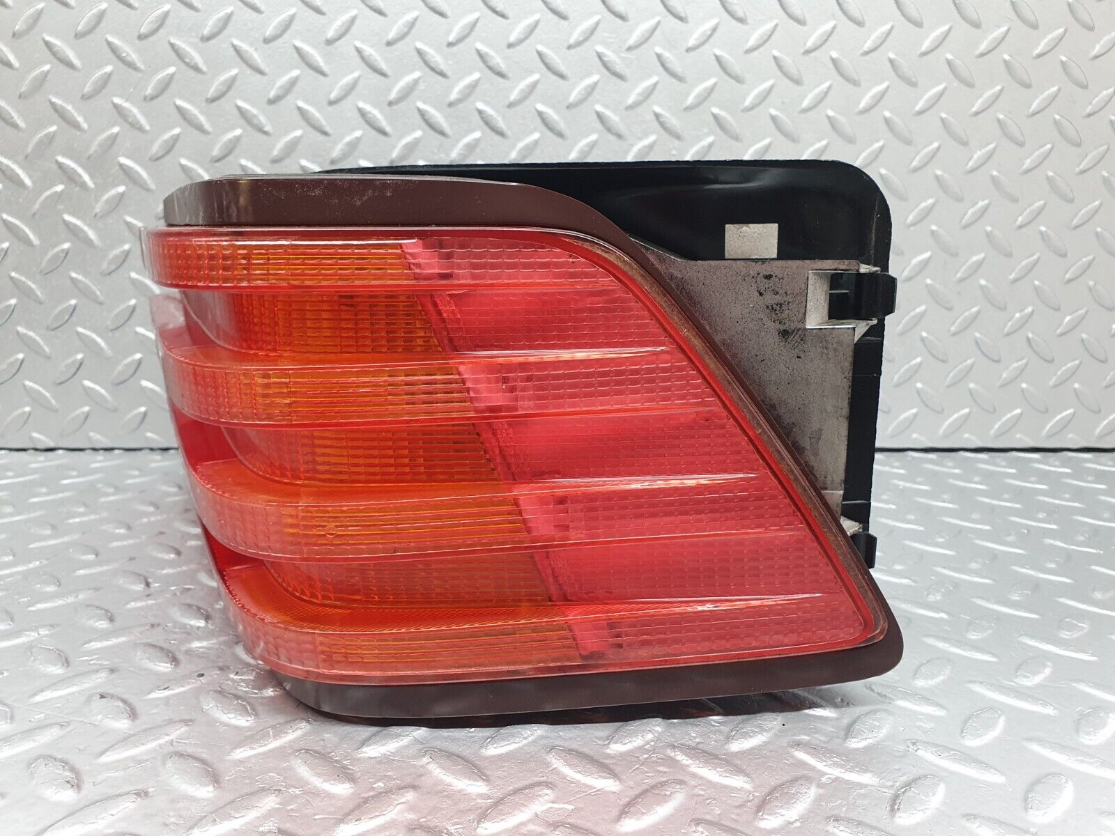 42277 Mercedes-Benz R129 320SL Coupe Tail Light Right Side