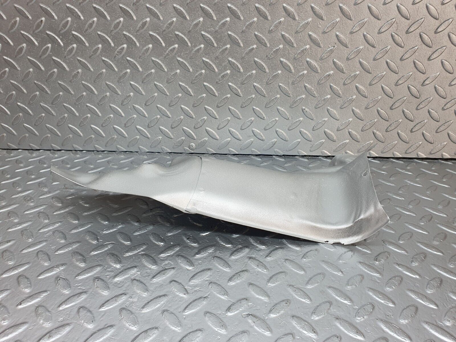 42688 Mercedes-Benz W201 190 2.0L Exhaust Heat Shield