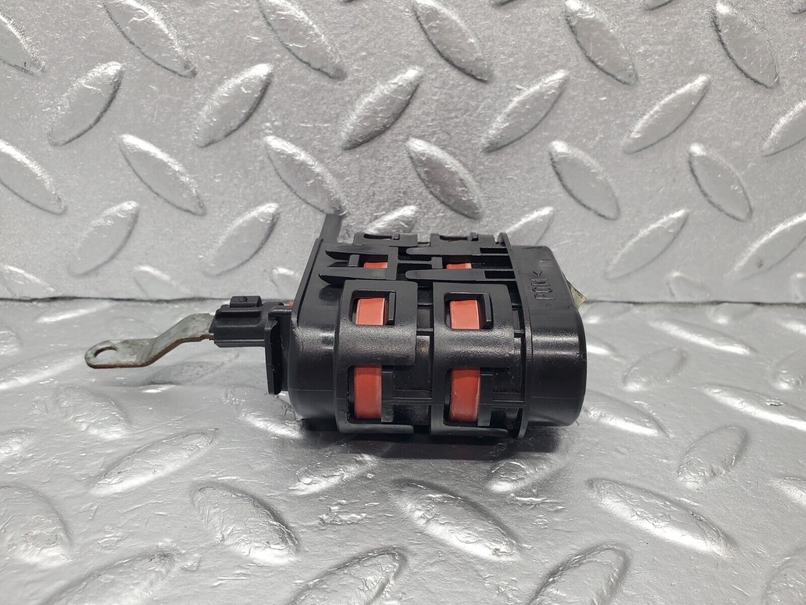 46941 Mercedes-Benz R129 320SL Coupe Heater Box Vacuum Actuator