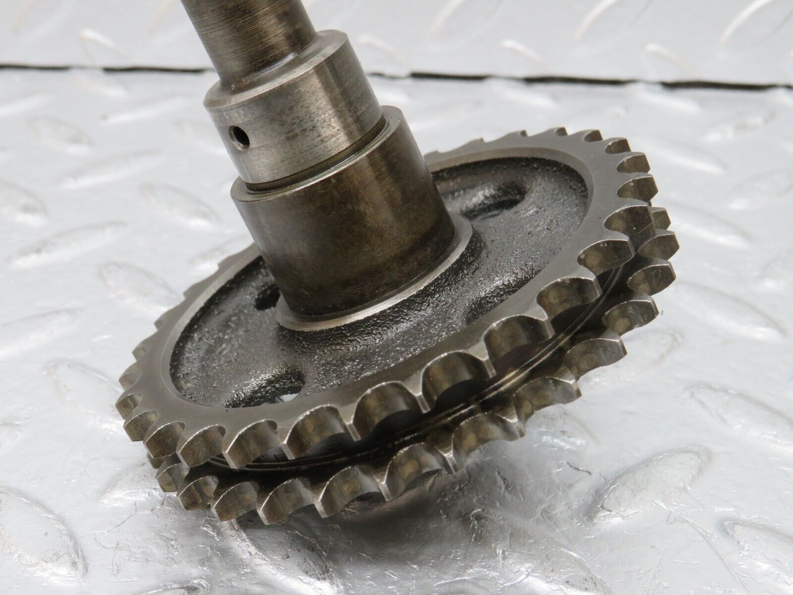 32762 Mercedes-Benz C107 R107 350 V8 Intermediate Gear 1161570214