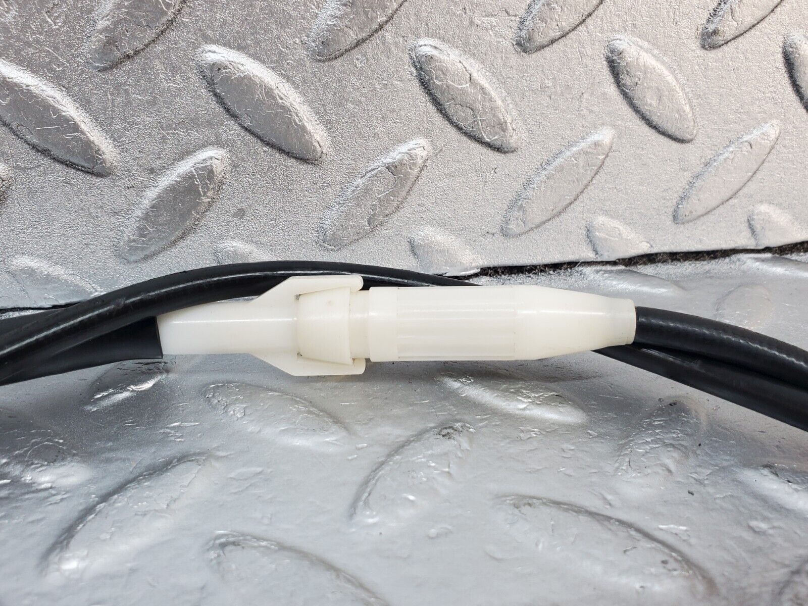 45756 Mercedes-Benz W126 420SE Heater Control Cable 1268300131