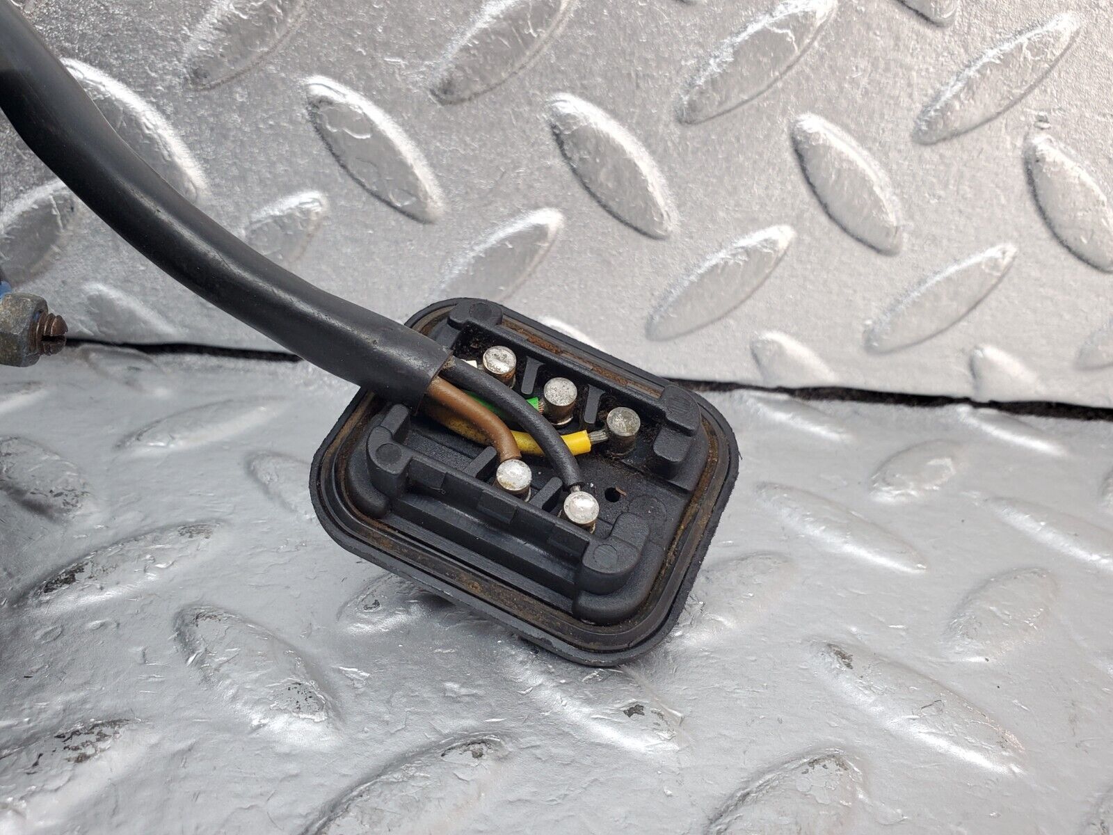 44424 Mercedes-Benz W123 280E Wiper Motor Bosch 0390341077